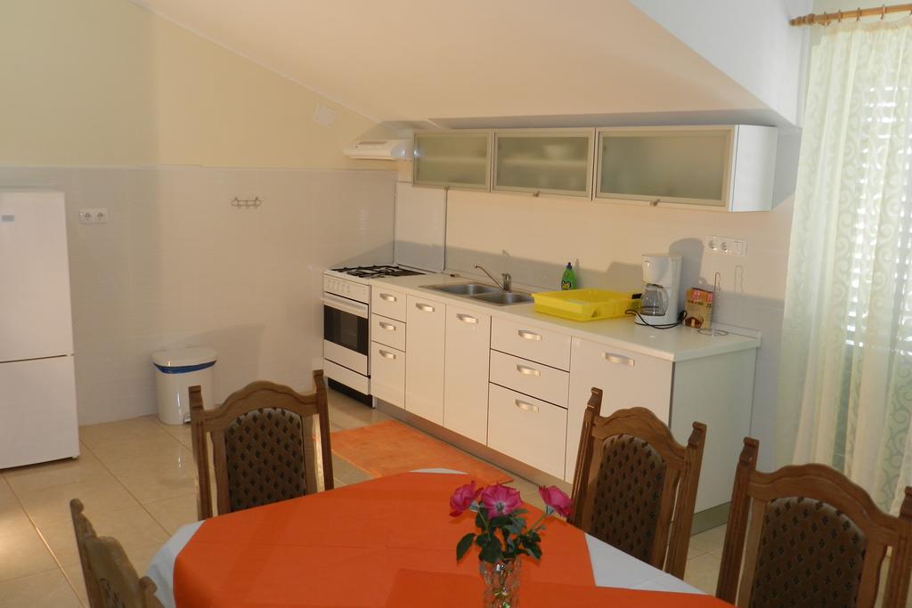 Apartments Milka Vodice Zimmer foto