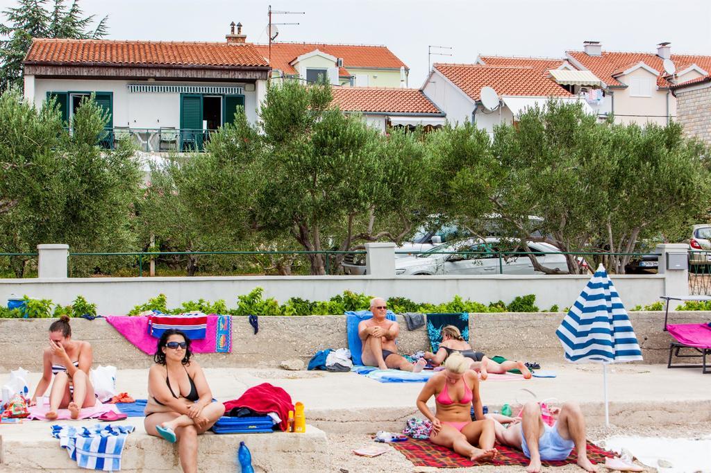 Apartments Milka Vodice Exterior foto