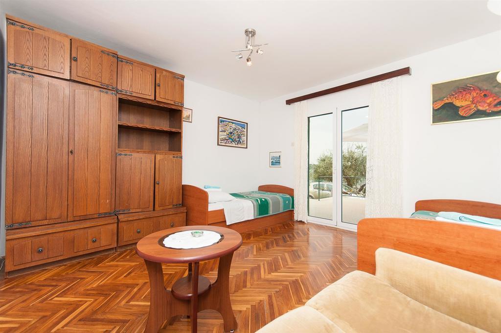 Apartments Milka Vodice Exterior foto