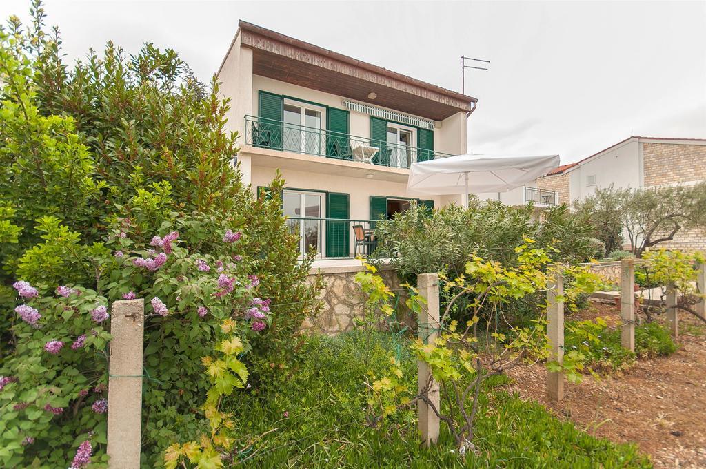 Apartments Milka Vodice Exterior foto