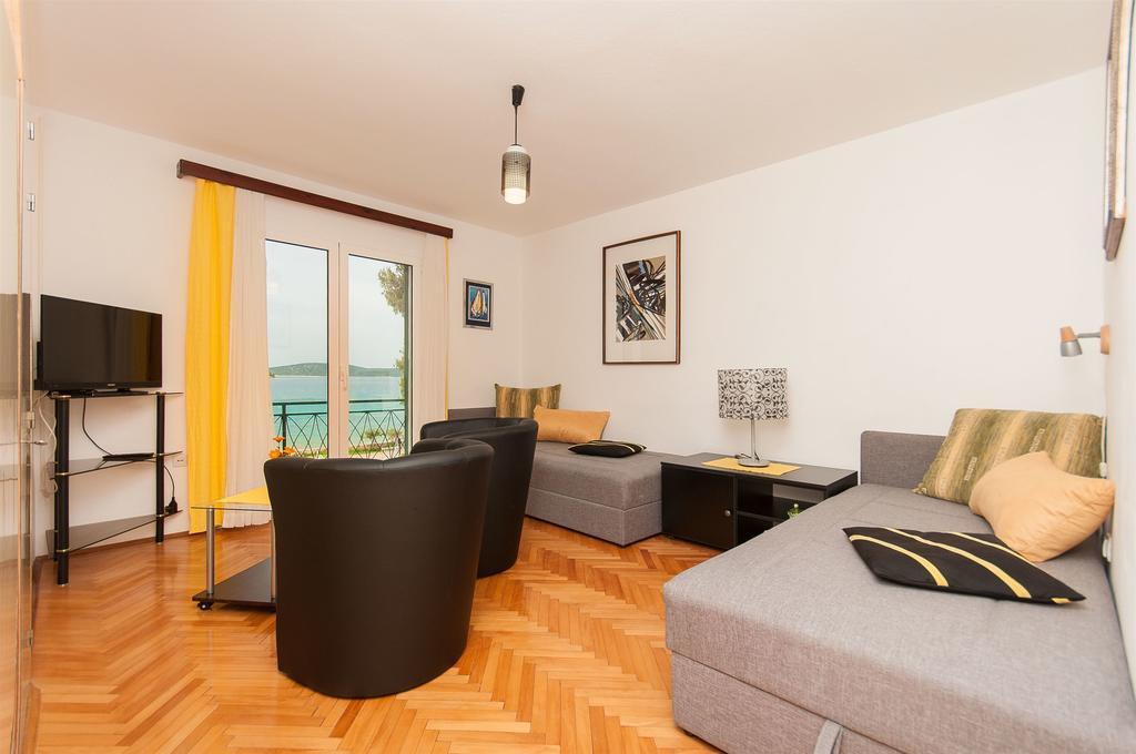 Apartments Milka Vodice Exterior foto