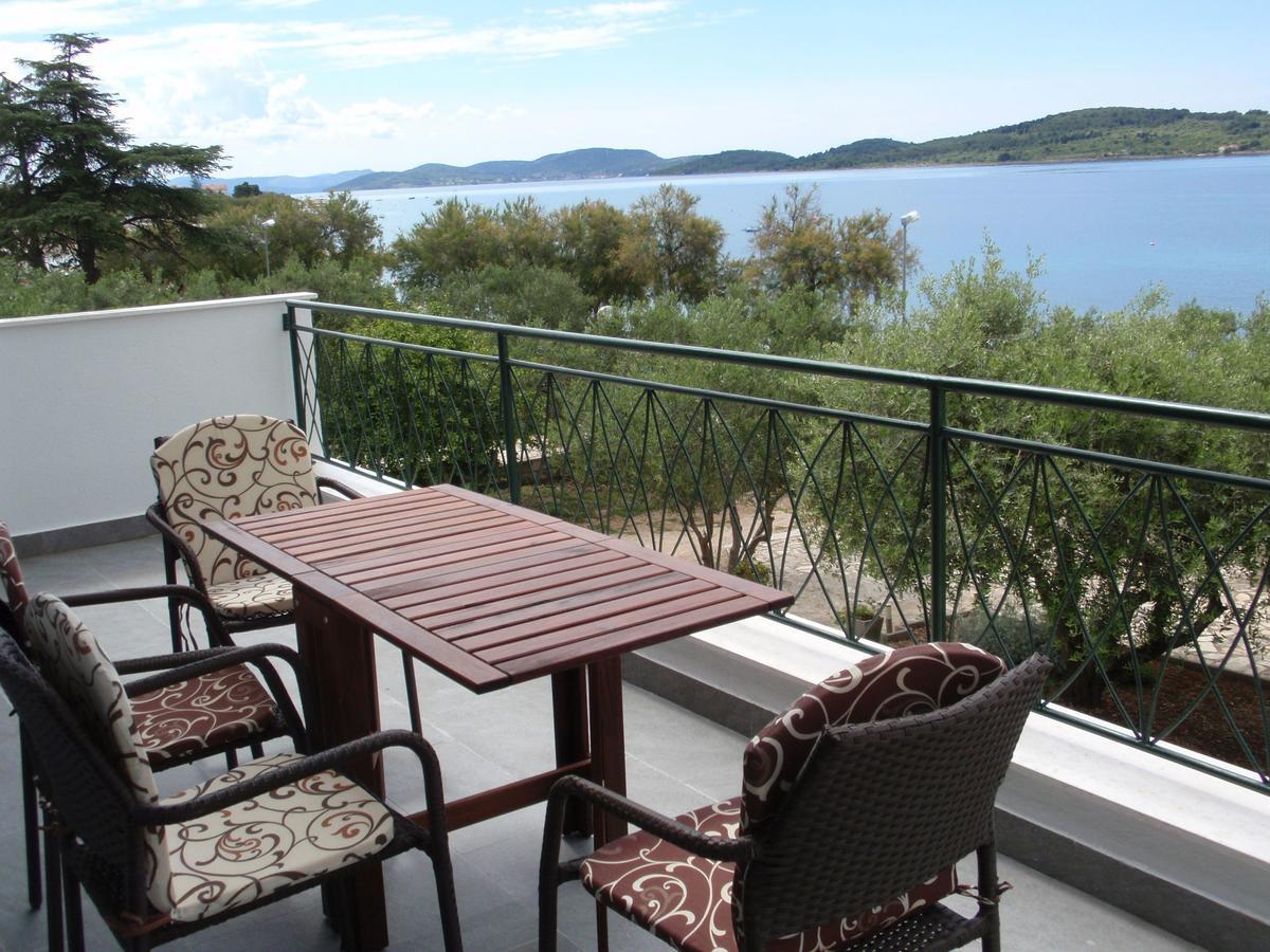 Apartments Milka Vodice Exterior foto